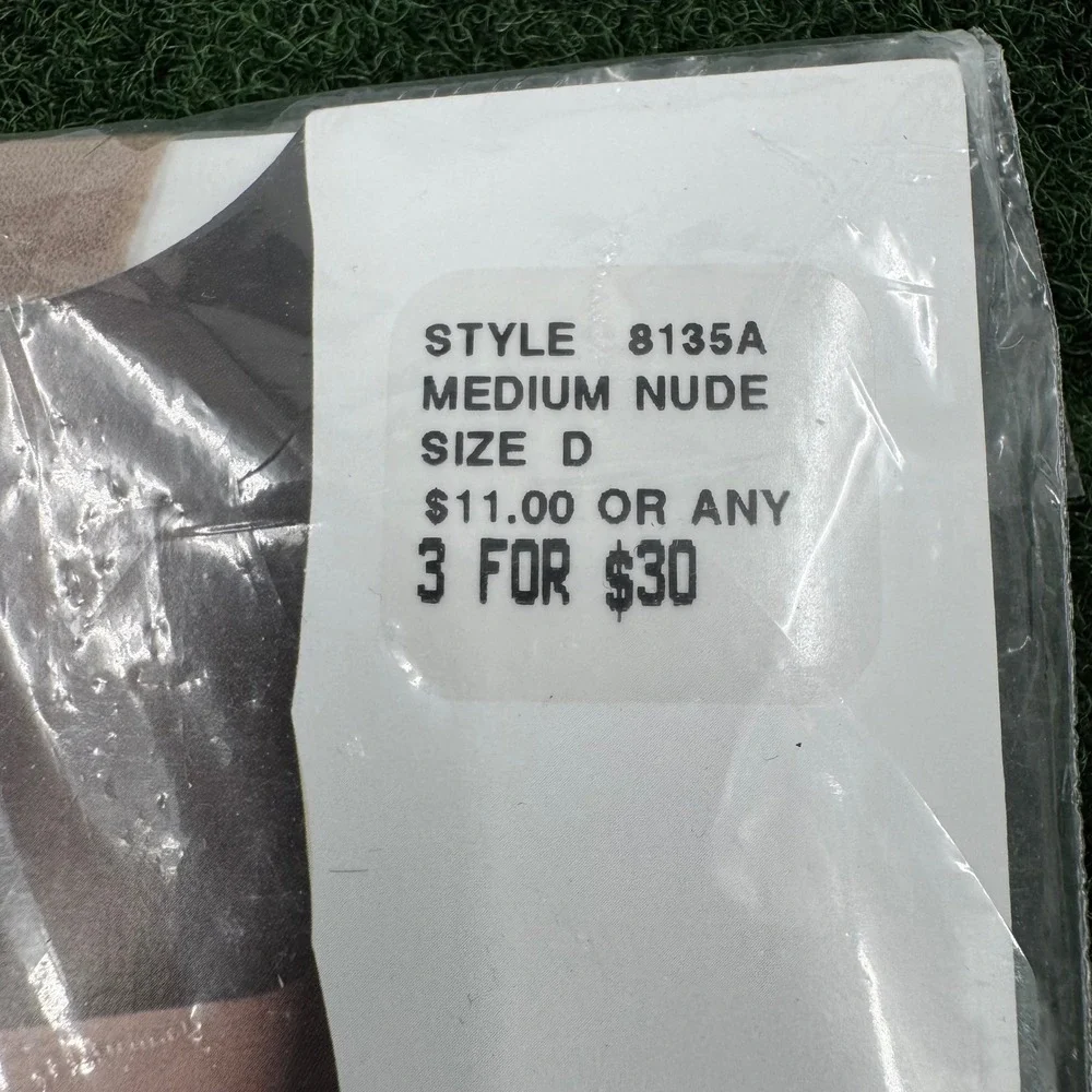 Nordstrom NPG Sheer Control Top Pantyhose Medium Nude Size D Hosiery‎